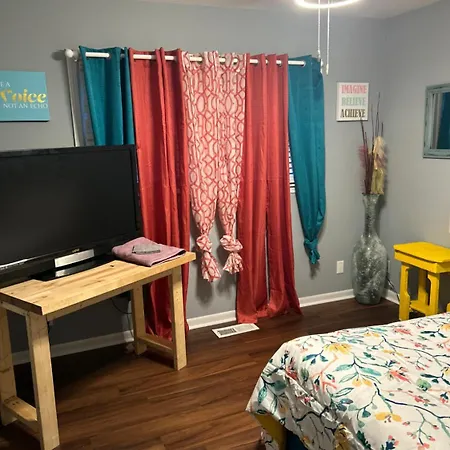 Loners Loft Private Rooms Huntsville Exterior photo